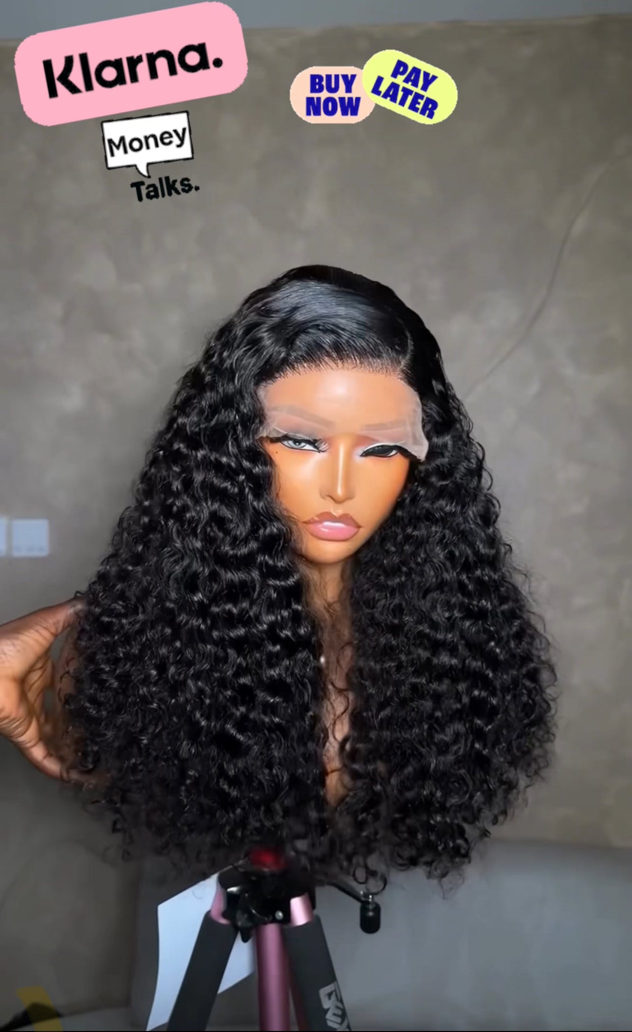 SASSY CURLS